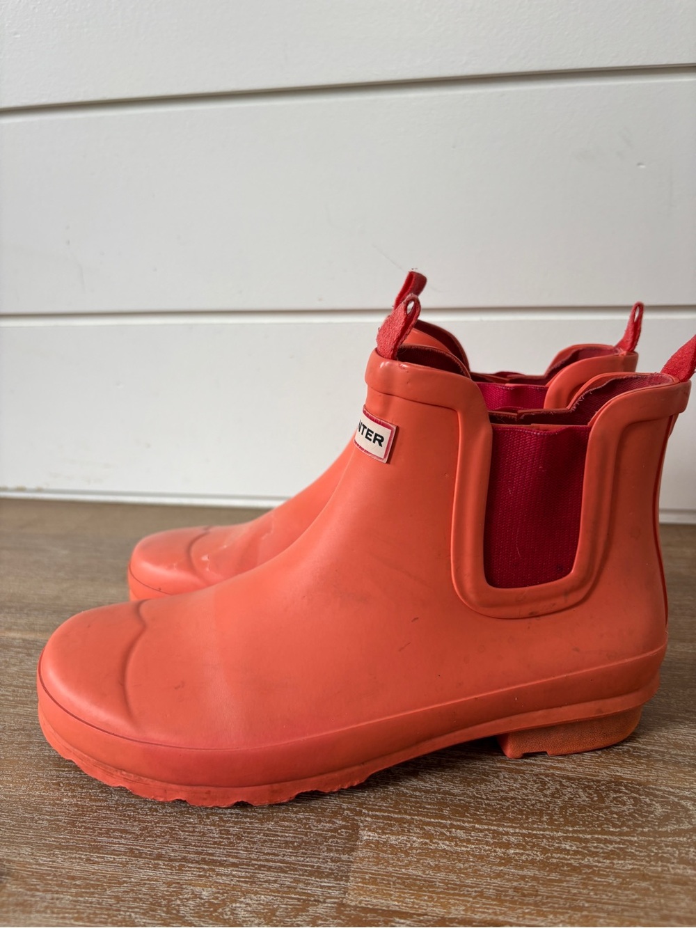 Hunter Ankle Rain Boots, Coral Pink, Size 5